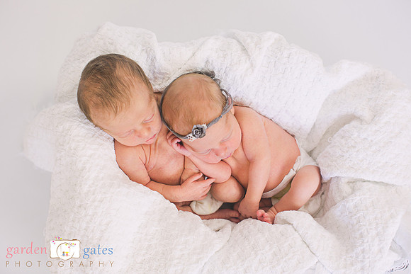 Twins Yakima Newborn photography